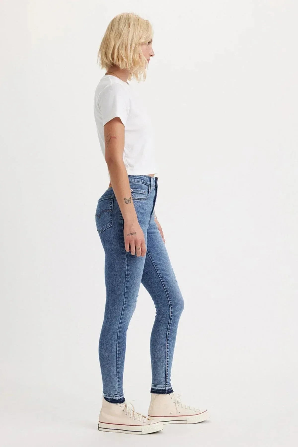 Levi's - AK Galleria