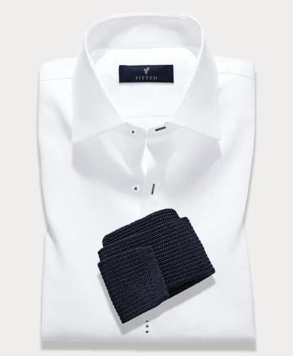 Modern-fit white dress shirt, button front, point collar, FITTED logo label