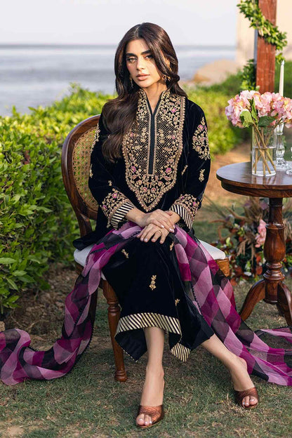 Nimra Kashif - AK Galleria