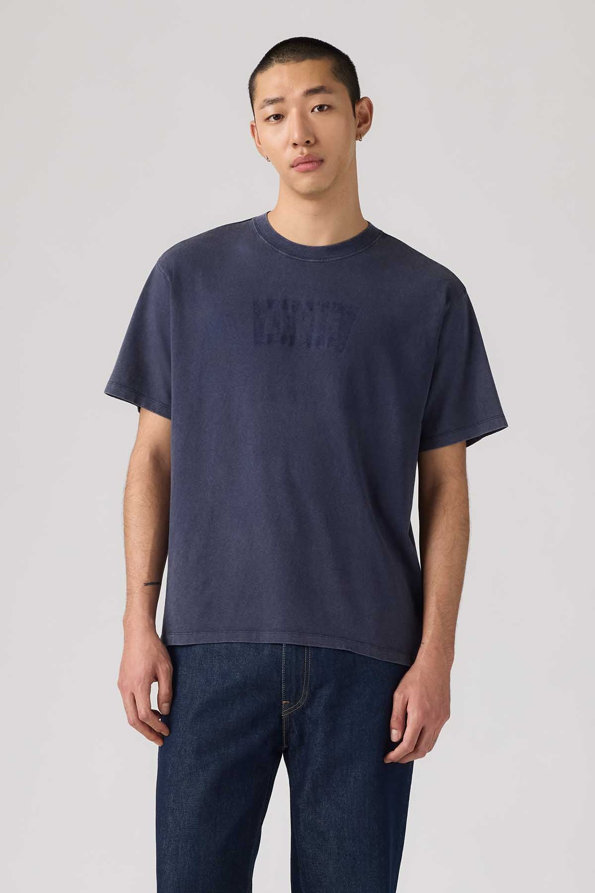 Levi's