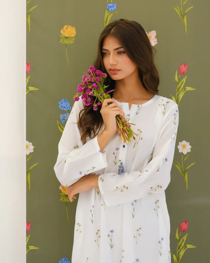 White floral kurta dress-style tunic with round neckline, long sleeves