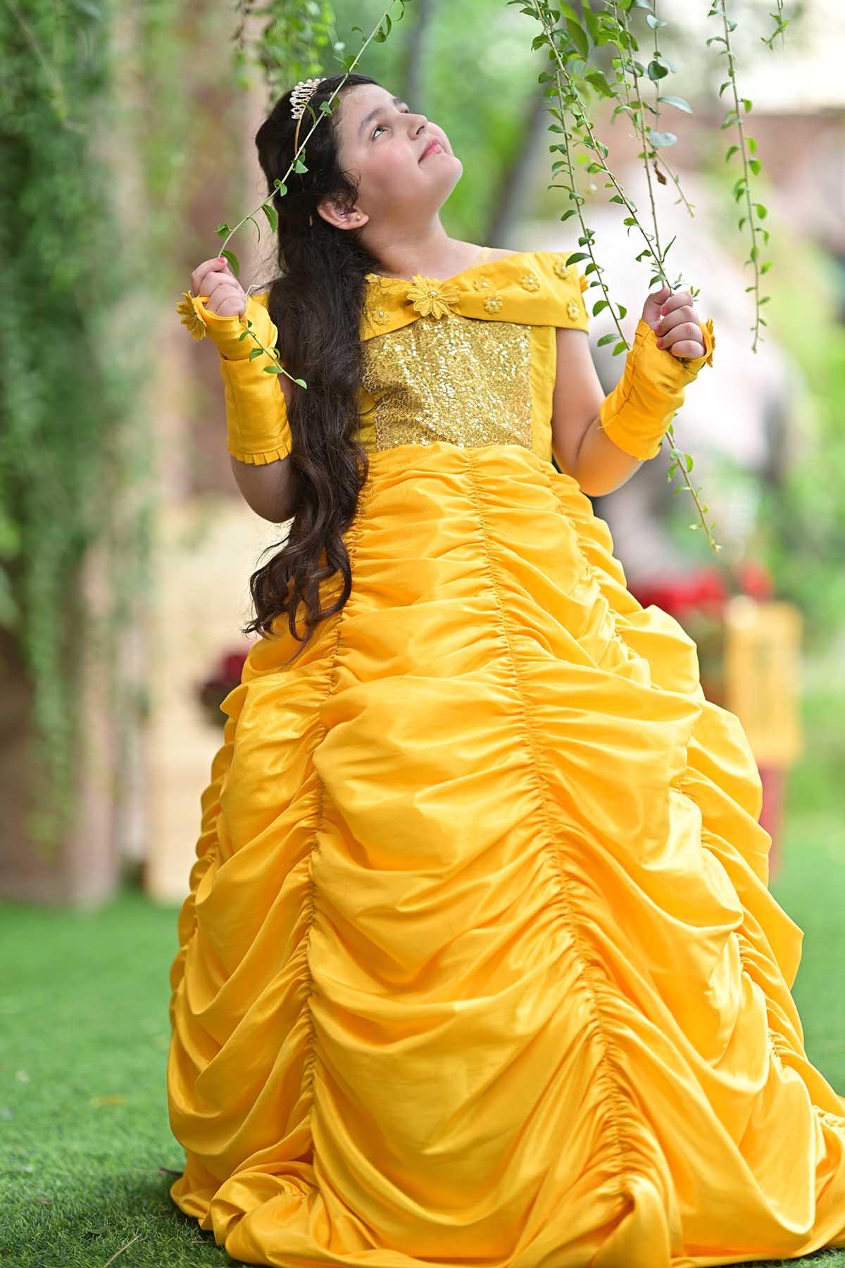 Qurratulain saqib - AK Galleria