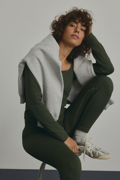 Forest green ribbed leggings, high waist and tapered ankle fit