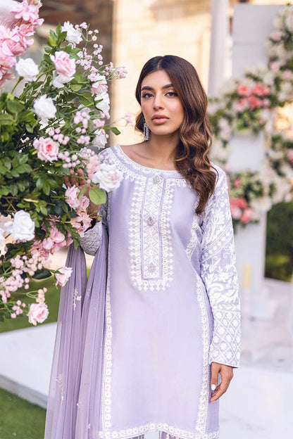 Nimra Kashif - AK Galleria