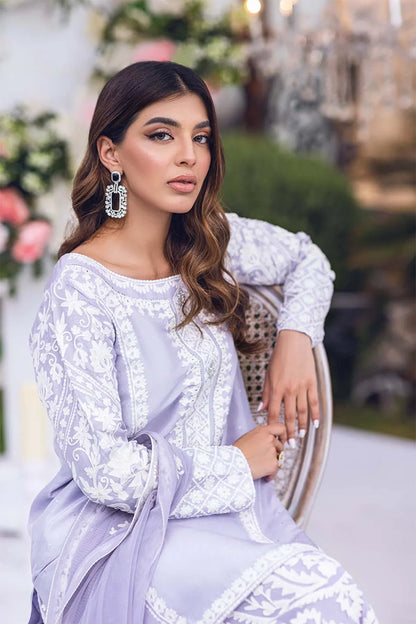 Nimra Kashif - AK Galleria