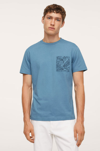 Men's sky-blue crewneck graphic T-shirt with chest leaf print