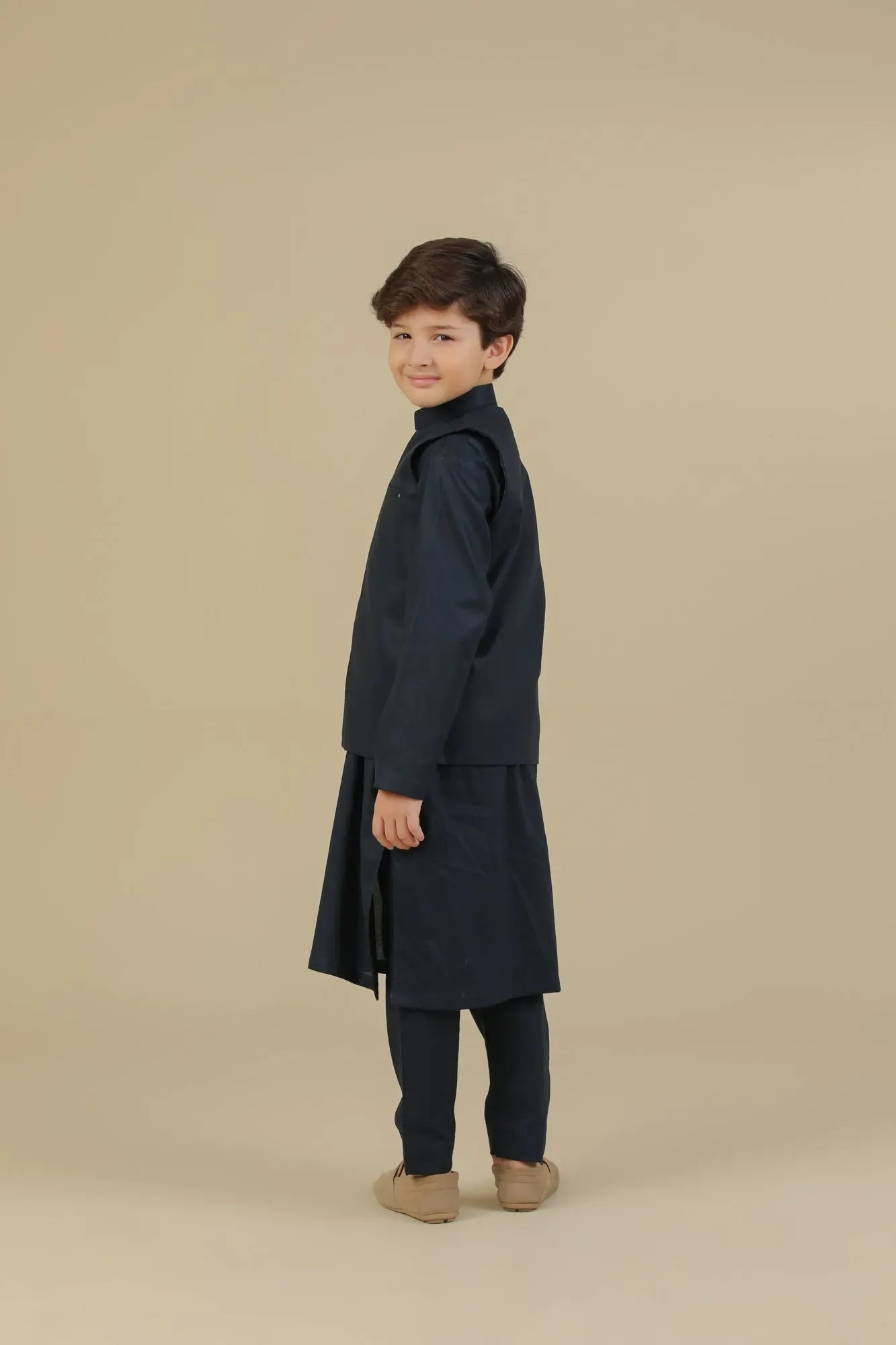 MURAQSH - AK Galleria