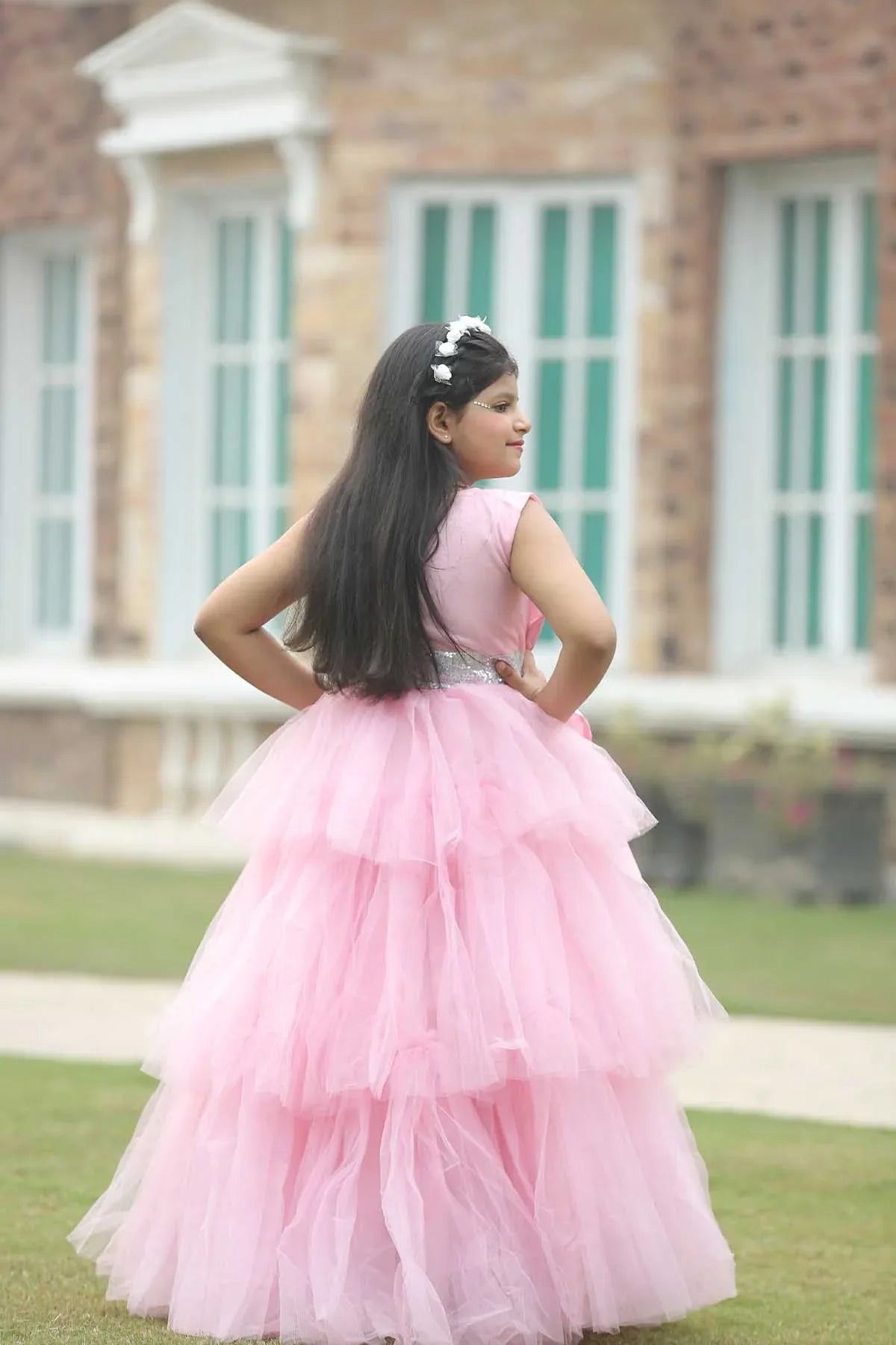 Qurratulain saqib - AK Galleria