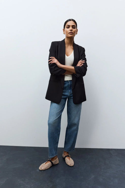 shop best women's blazers online in Pakistan