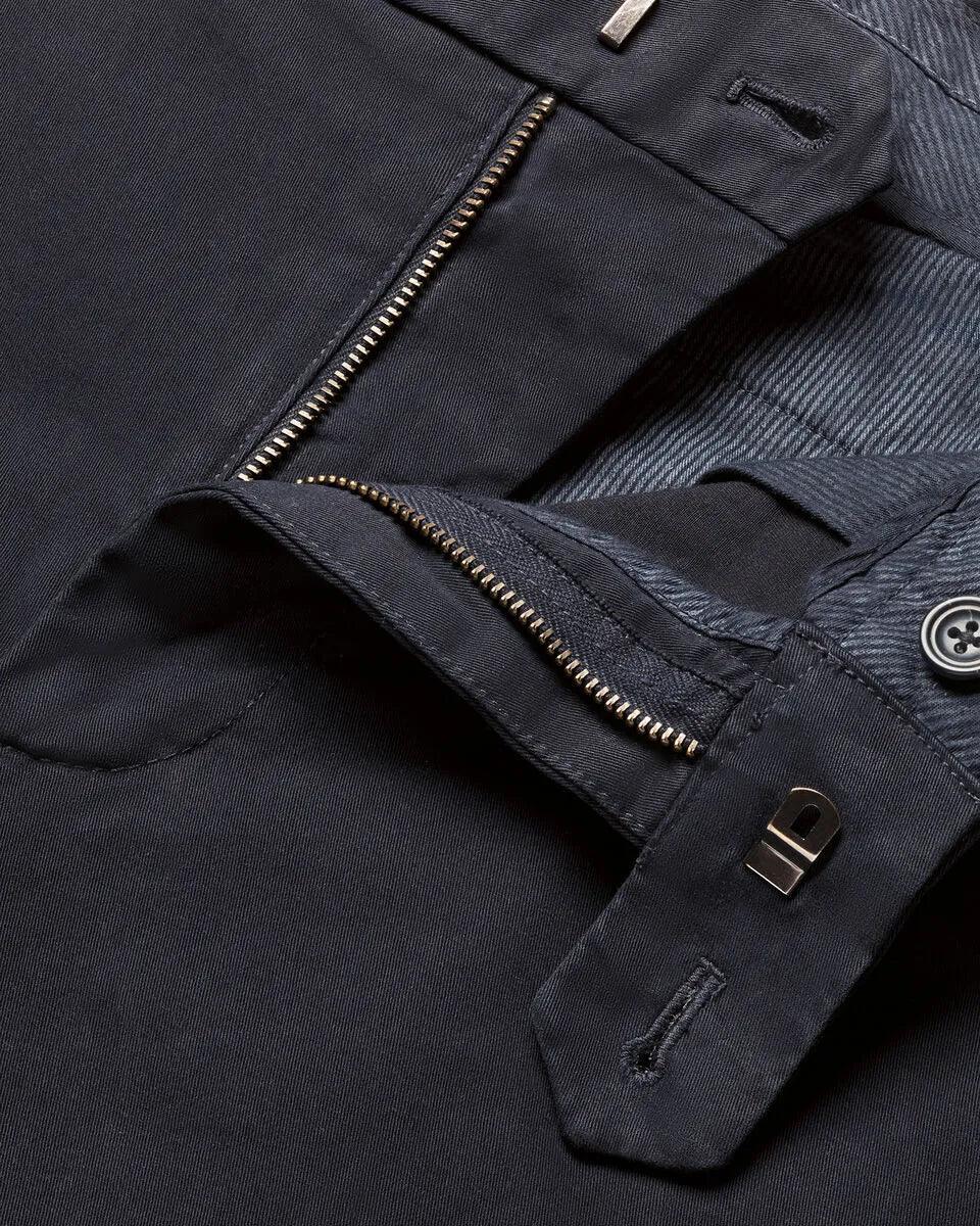 Charles Tyrwhitt - AK Galleria