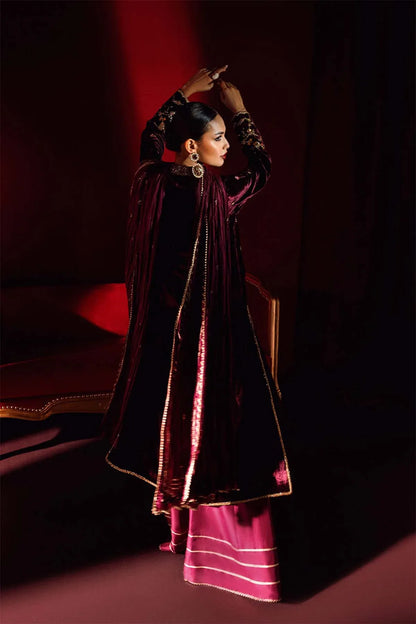 Nimra Kashif - AK Galleria