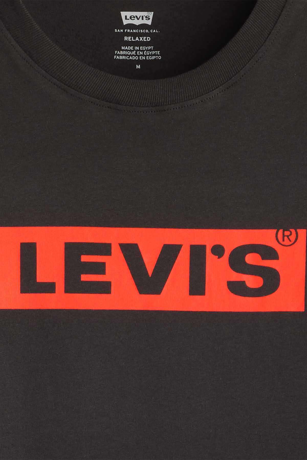 Levi's