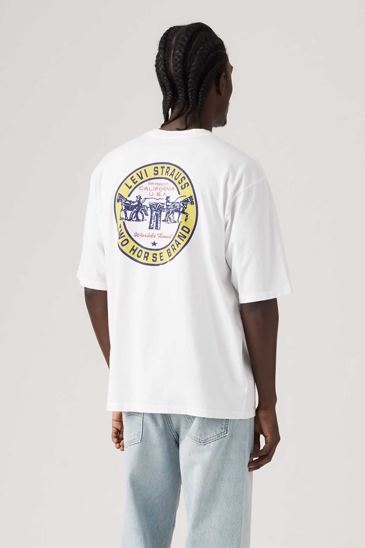 White Levi's T-shirt with round back logo print