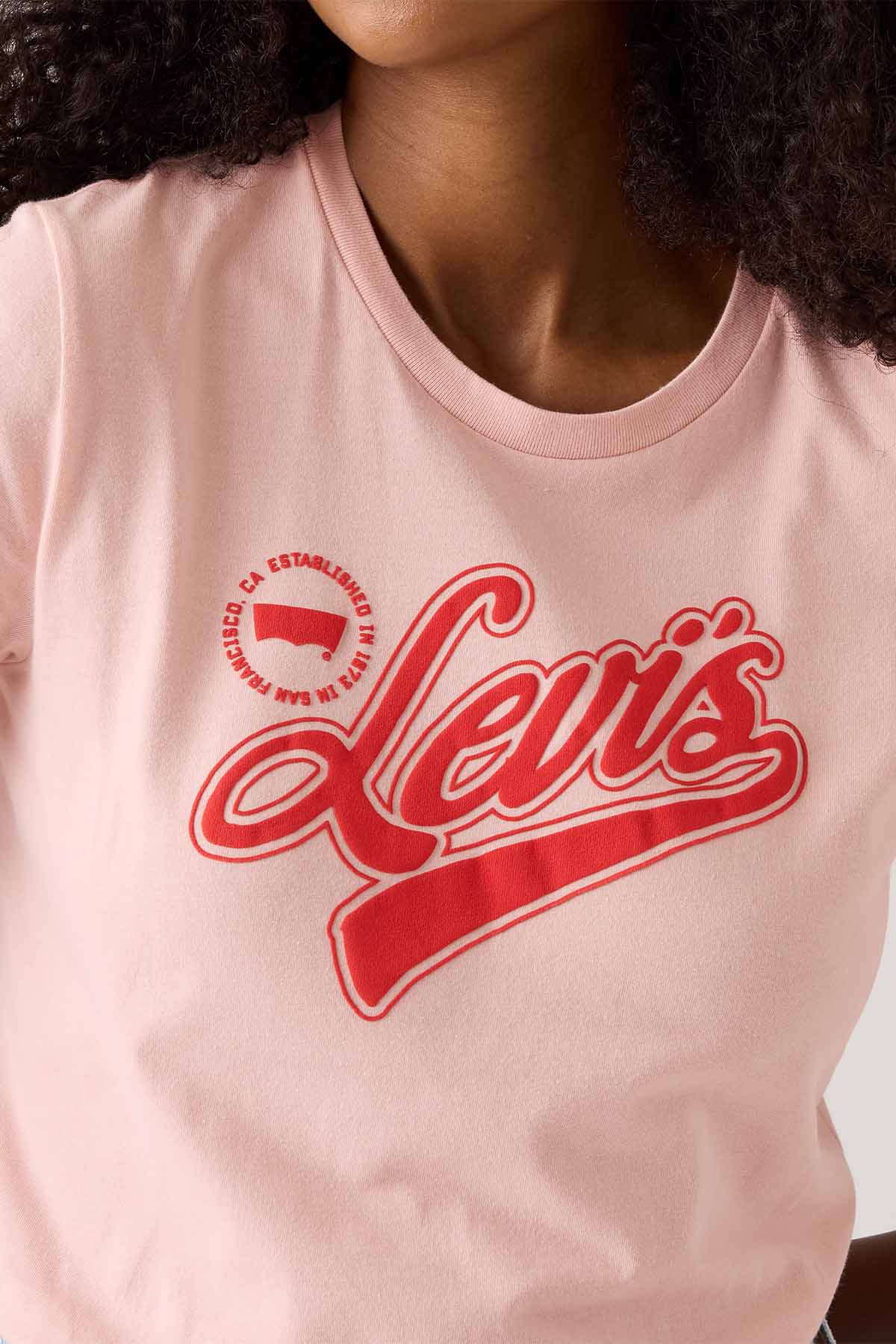 Levi's