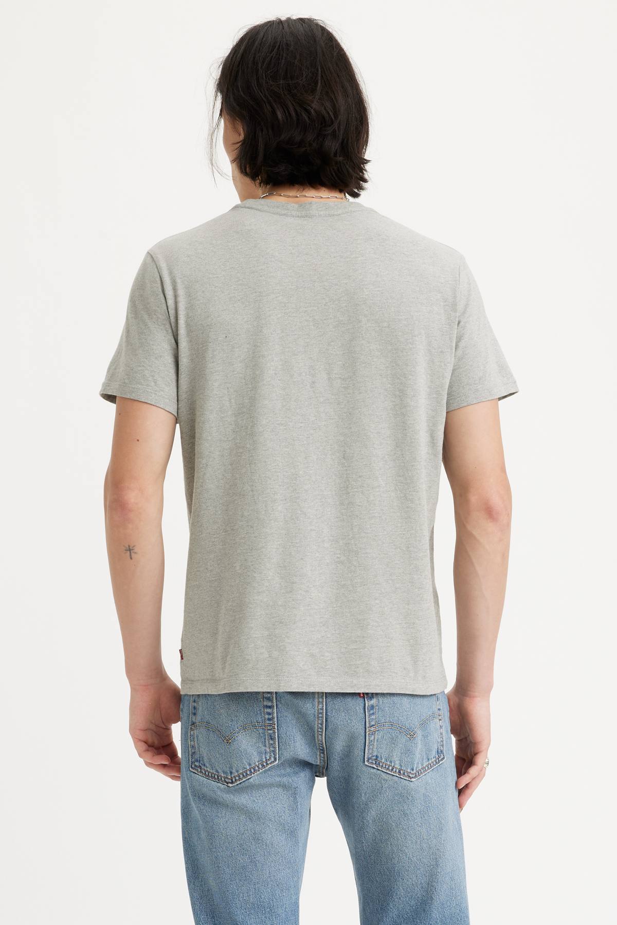 Levi's