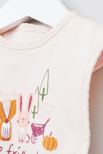 BABYSHOP baby bib close-up with colorful 'little friends' animal print