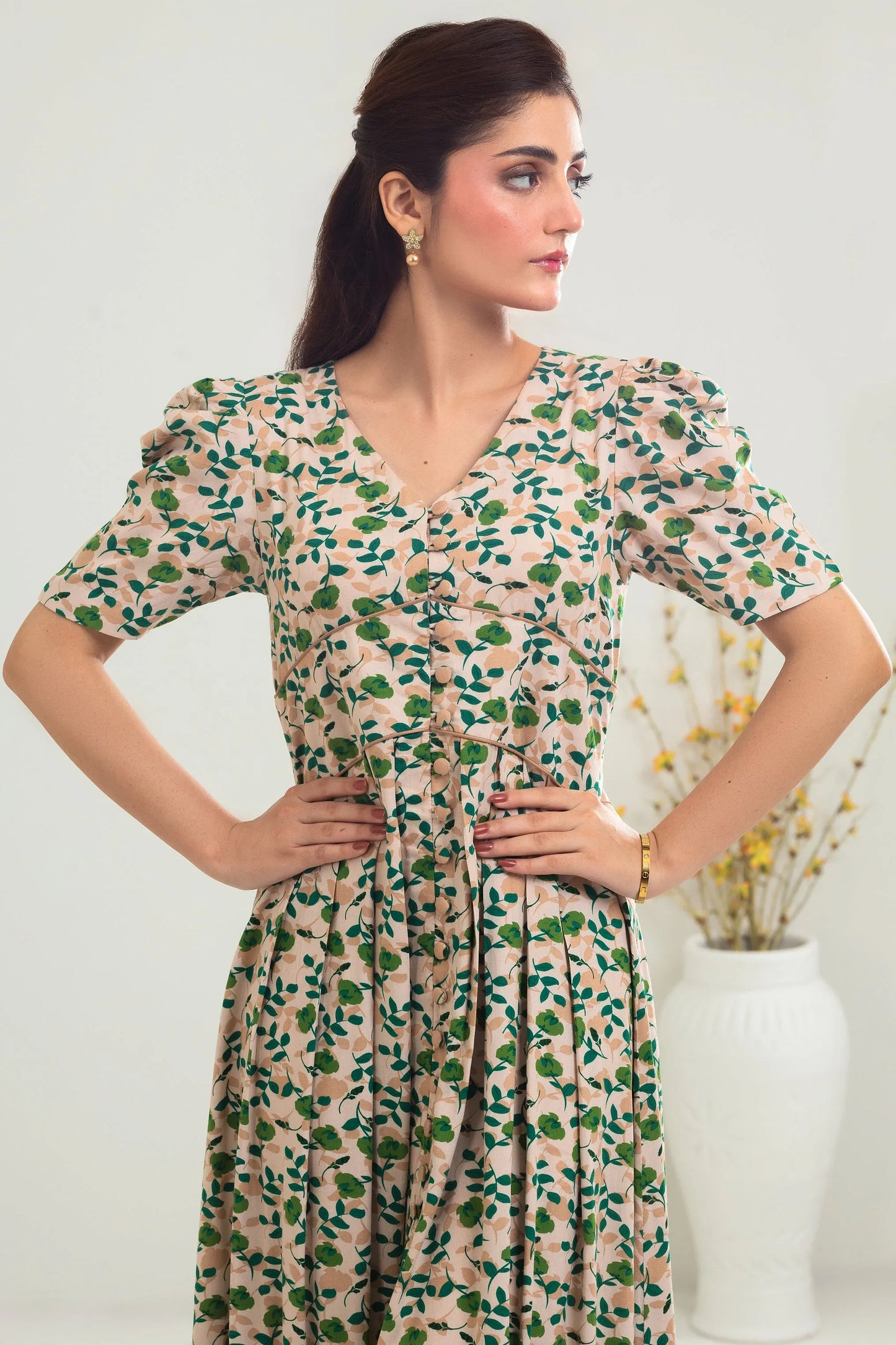 Velour - AK Galleria