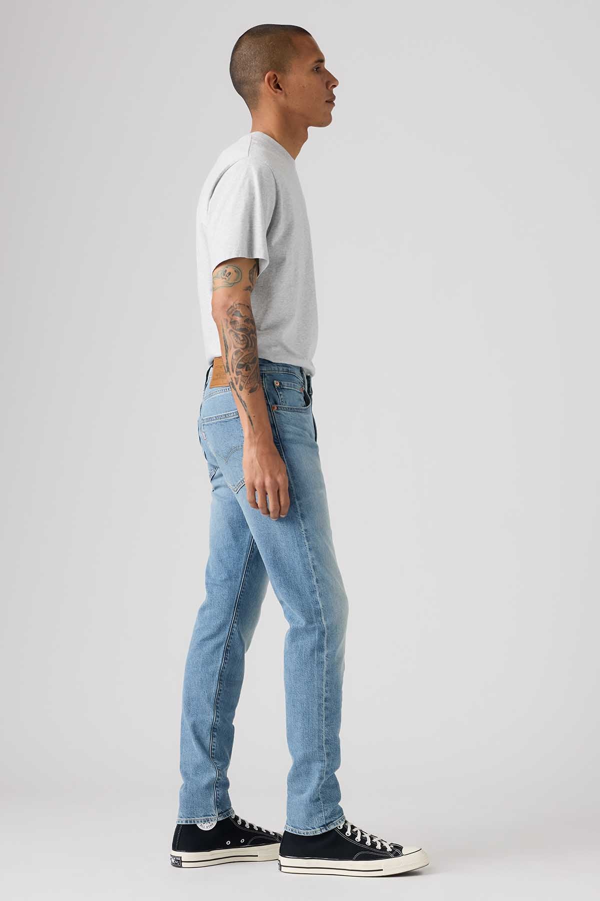 Levi's