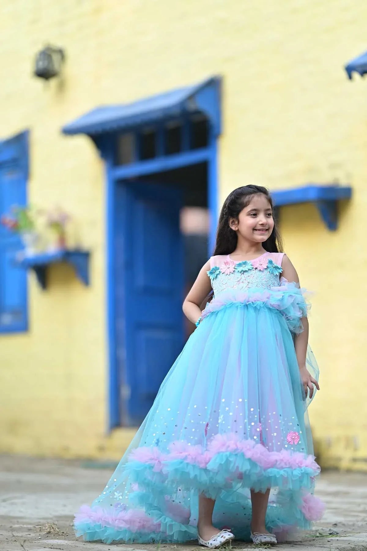 Qurratulain saqib - AK Galleria