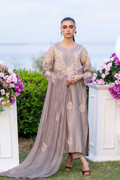 Nimra Kashif - AK Galleria