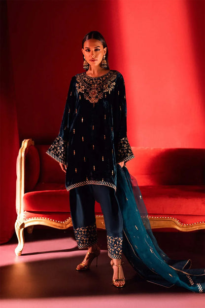 Nimra Kashif - AK Galleria