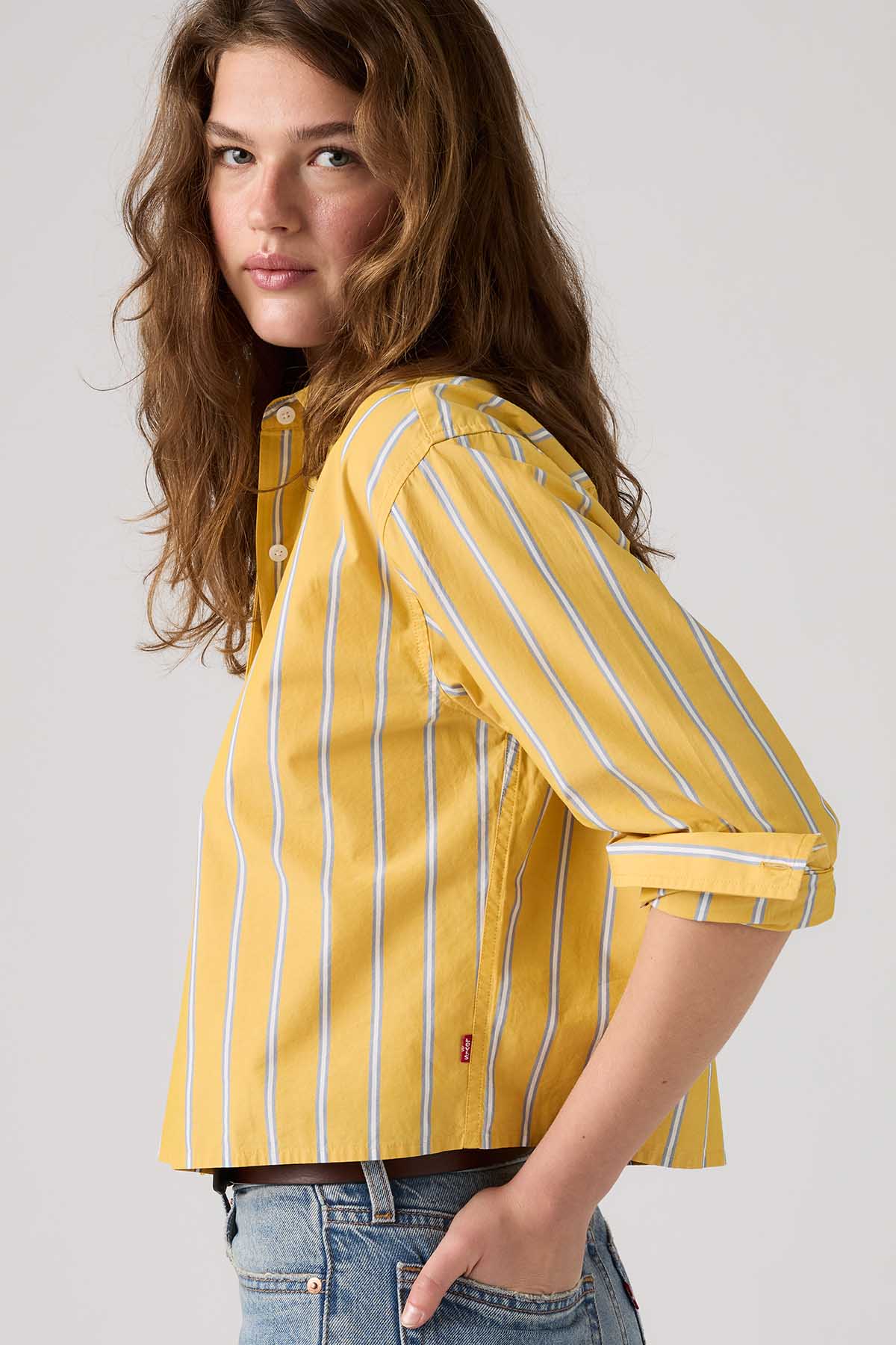 Levi's