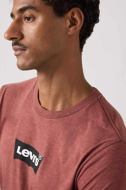 Red crewneck T-shirt with black Levi's logo