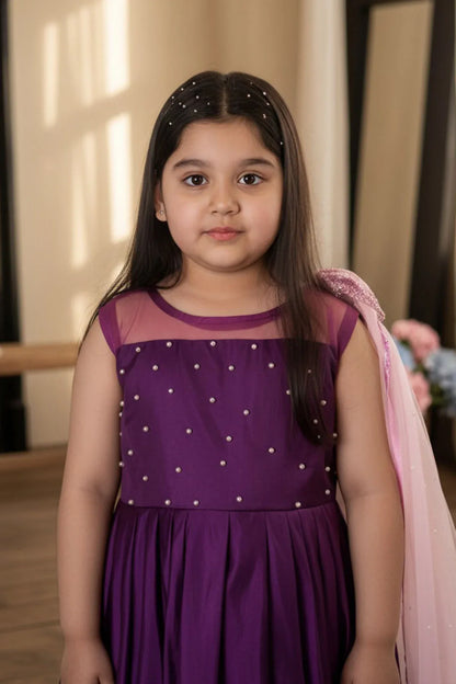 Qurratulain saqib - AK Galleria