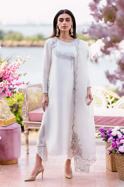 Nimra Kashif - AK Galleria
