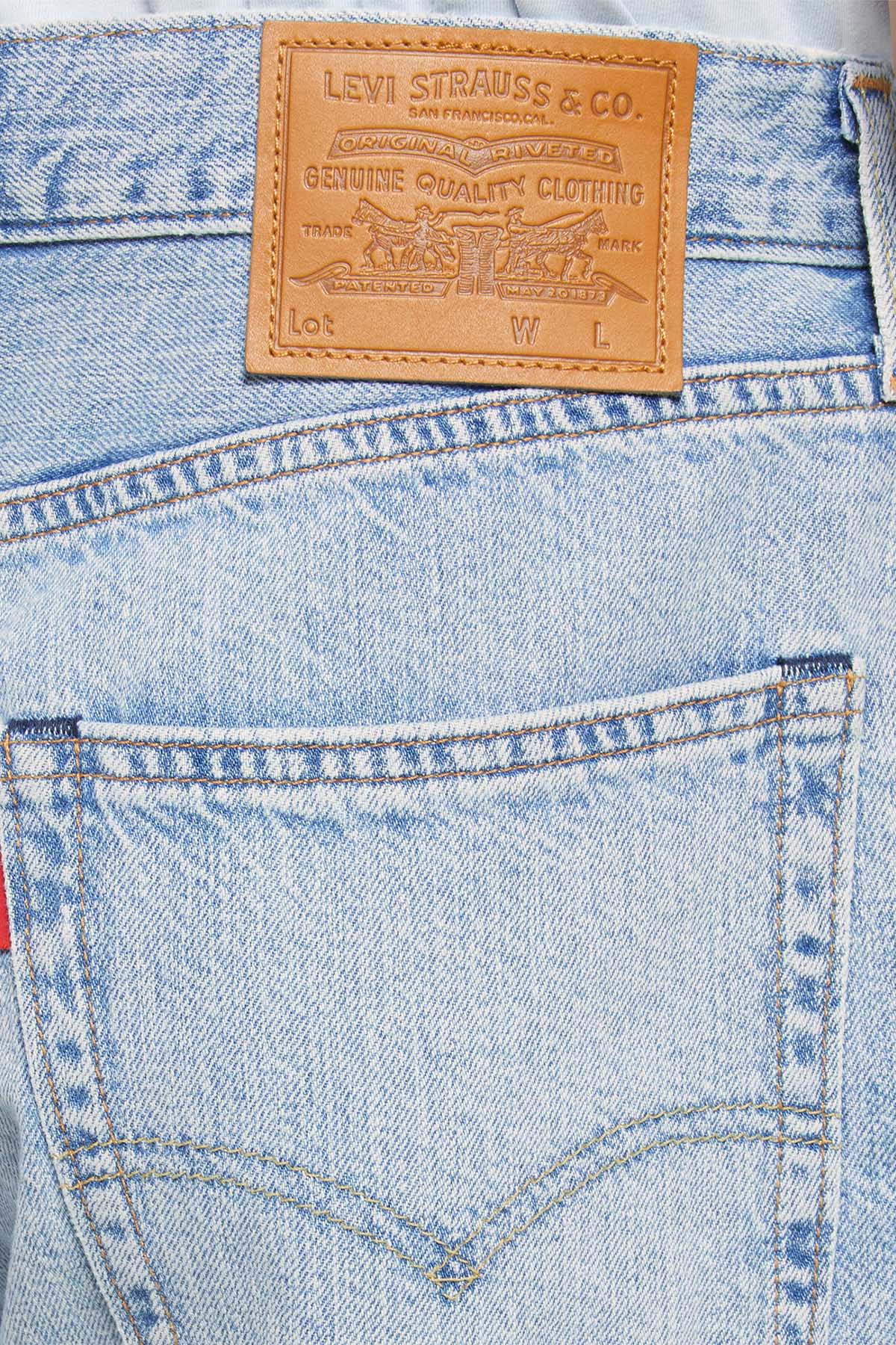 Levi's