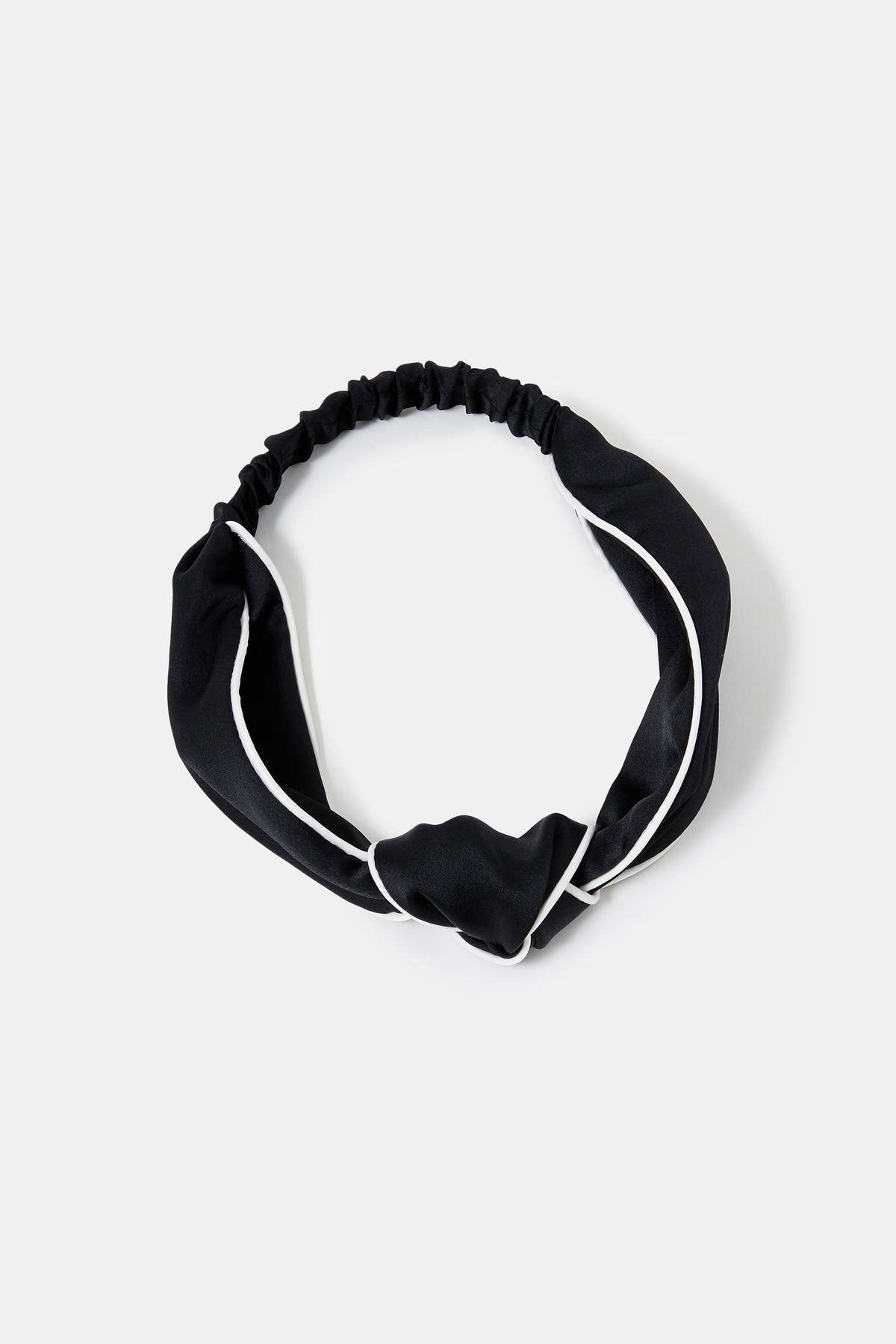ACCESSORIZE