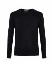 Black crewneck knit sweater with long sleeves