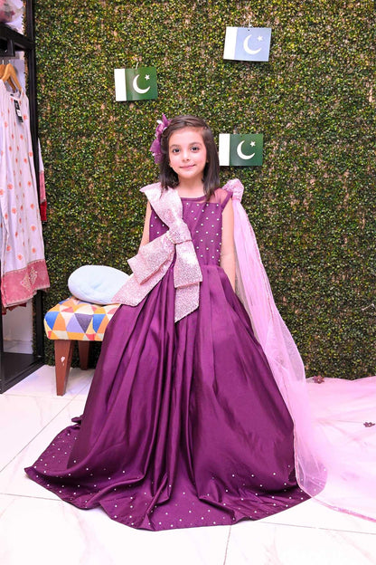 Qurratulain saqib - AK Galleria