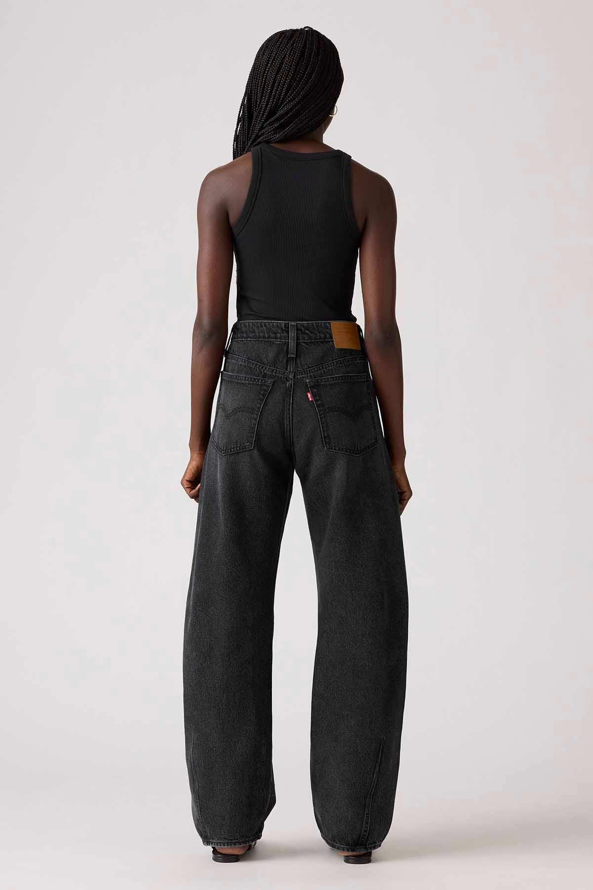 Levi's