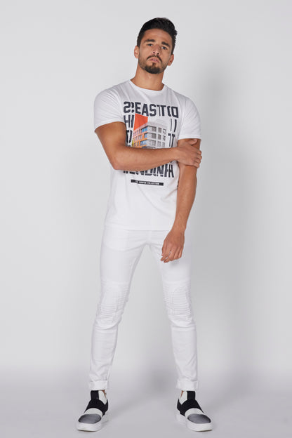 Men's white graphic T-shirt with city building print, short sleeves