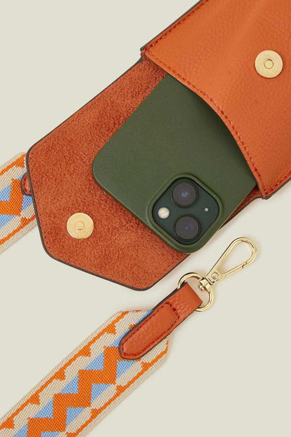 Accessorize - AK Galleria