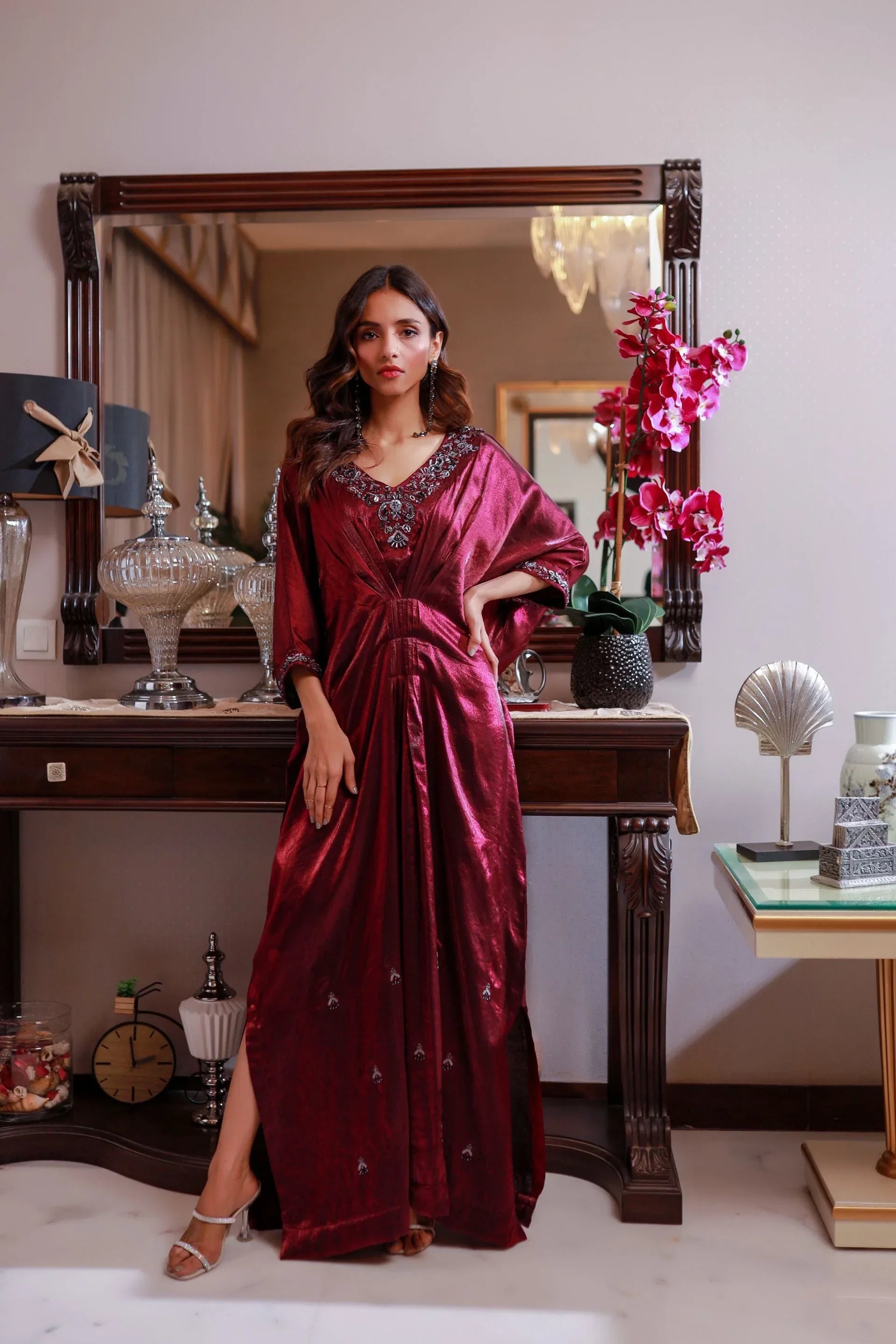 Velour - AK Galleria