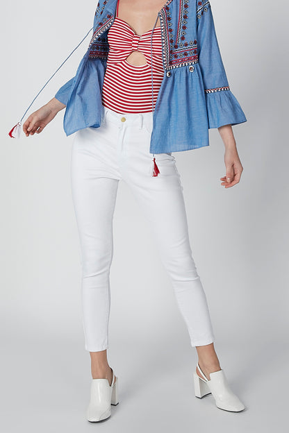 Splash white cropped pants with tapered leg and belt loops
