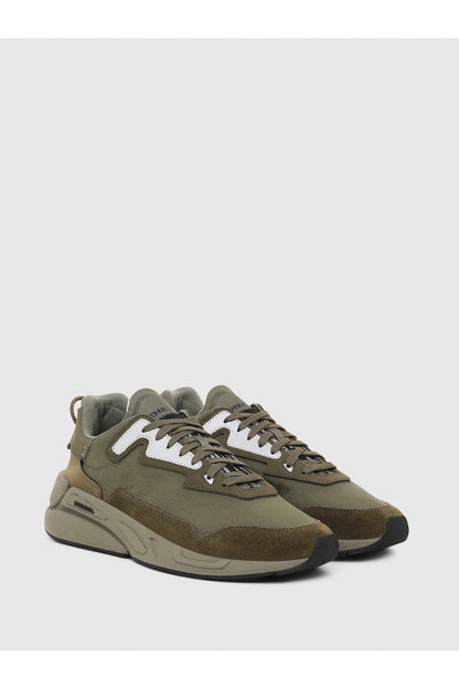 Diesel green low-top sneakers with lace-up and white side panel