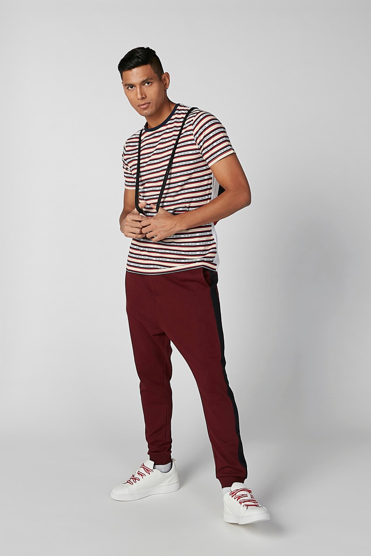 alt