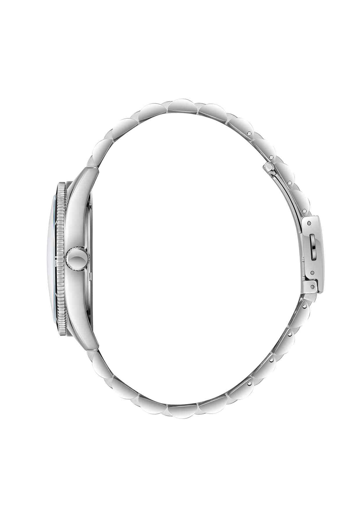 Lee Cooper silver metal wristwatch, side view of round case and link bracelet