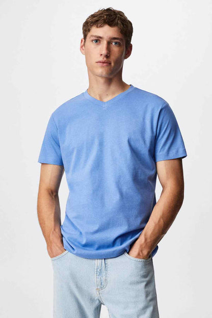 Men's light blue V-neck T-shirt with short sleeves