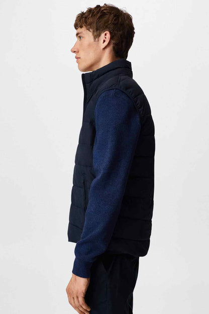 MANGO navy quilted puffer vest side profile, sleeveless with full-zip