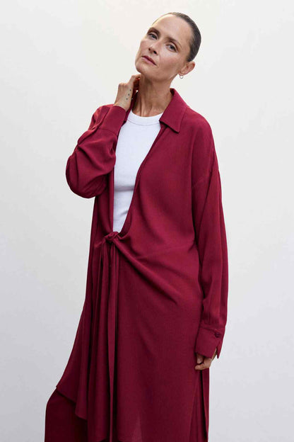 Women’s long tie-front blazer in deep red with notched collar and long sleeves