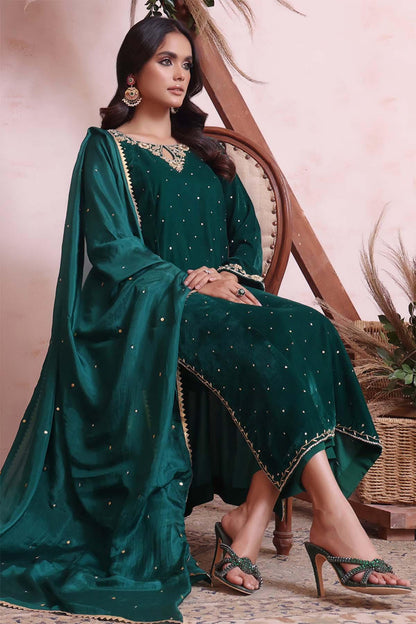 Nimra Kashif - AK Galleria