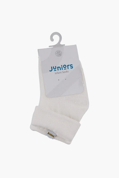 Cream infant socks with 'Juniors' logo at cuff
