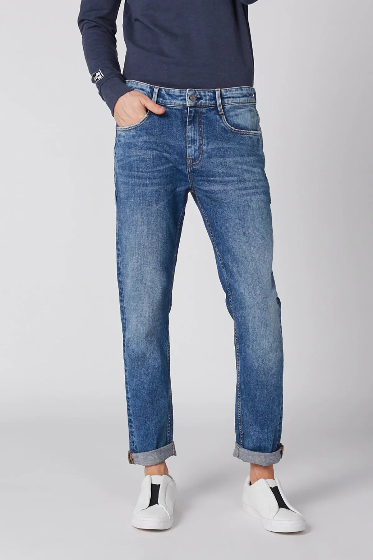 Splash - AK Galleria