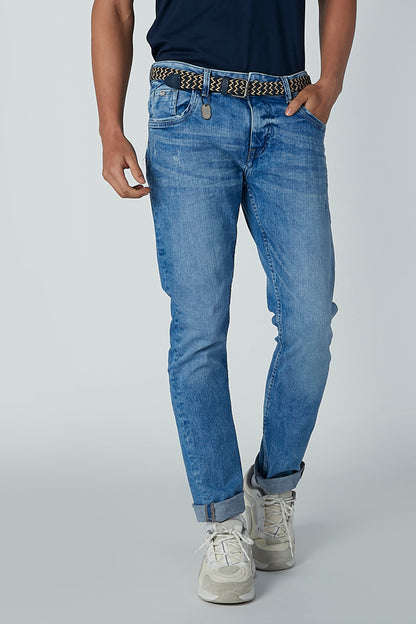 Blue denim jeans with woven belt, tapered straight leg and front pockets
