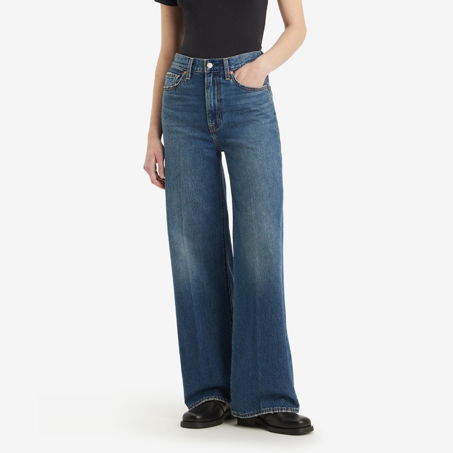 Levi's
