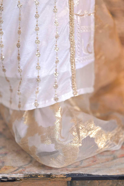 Qurratulain saqib - AK Galleria